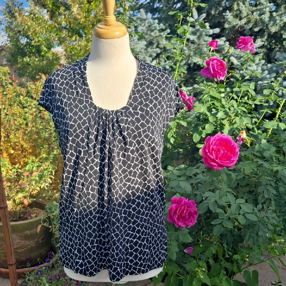 Alfani Black and White Patterned Blouse